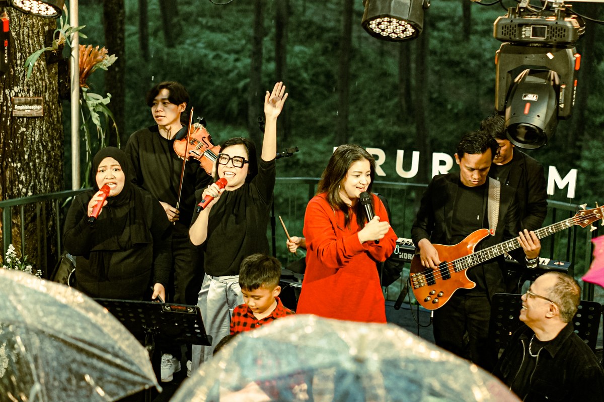 Event Live Music & Konser Musik di Tengah Hutan Pinus Bruriram
